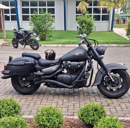 SUZUKI BOULEVARD C1500 SUZUKI BOULEVARD C1500